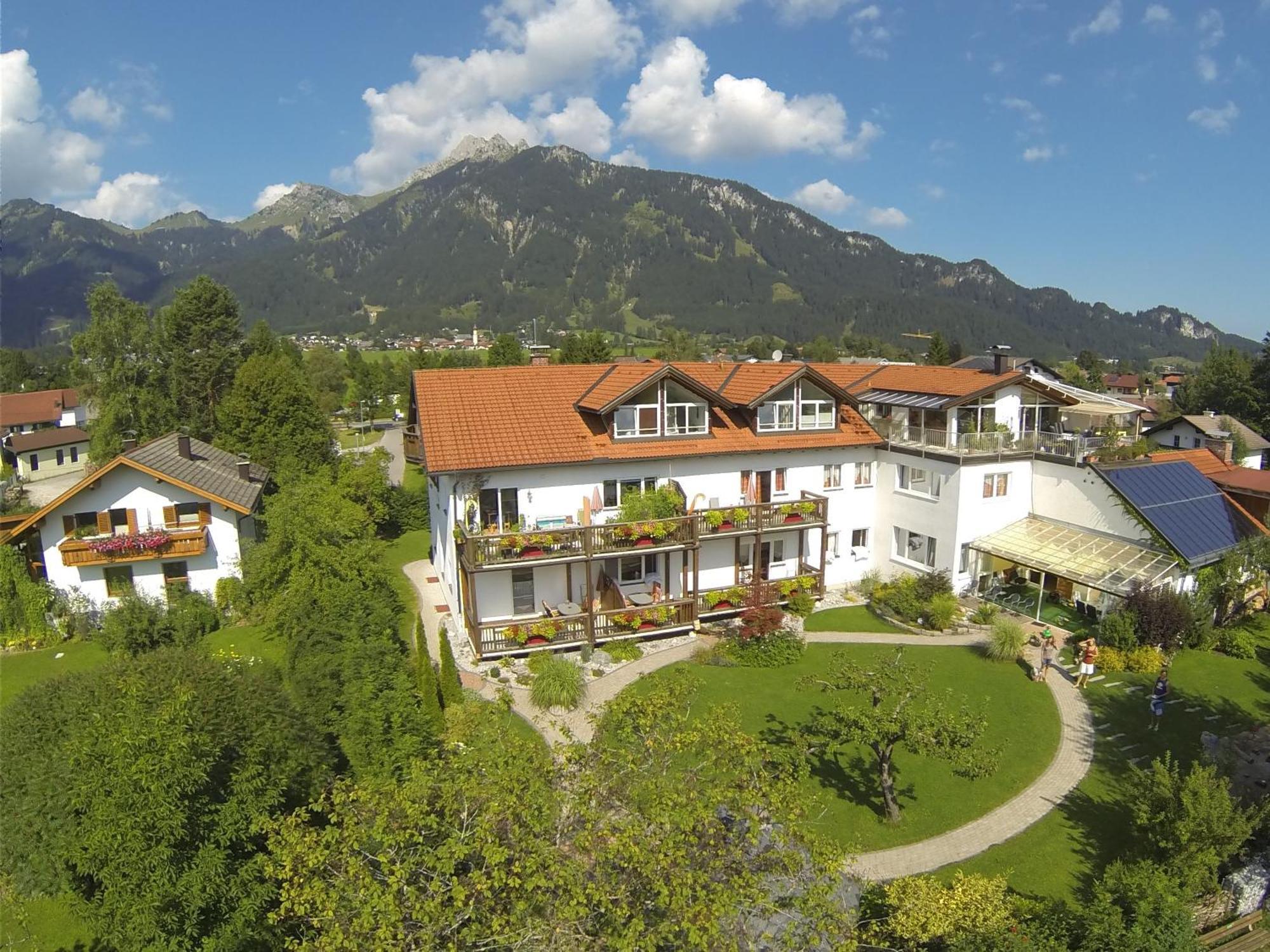Pension Beim Kruemmling Reutte Zewnętrze zdjęcie